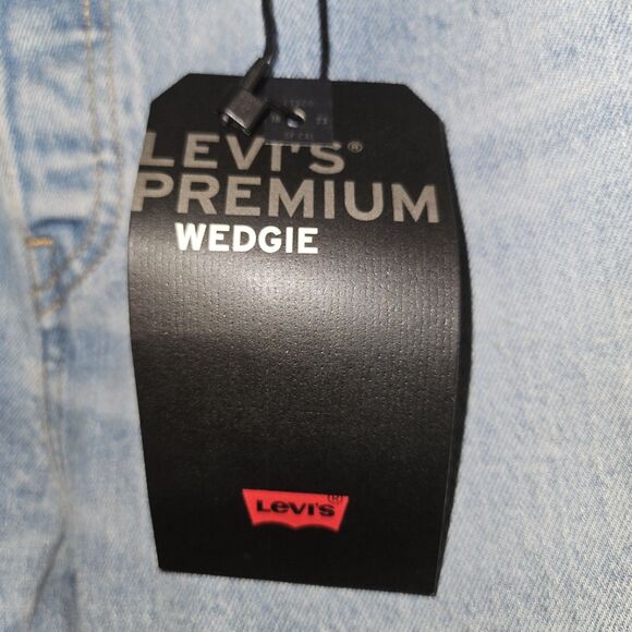 Levi’s Wedgie Fit High Rise Jeans 32 | Button Fly Premium Denim NWT W34 FS - Picture 12 of 12